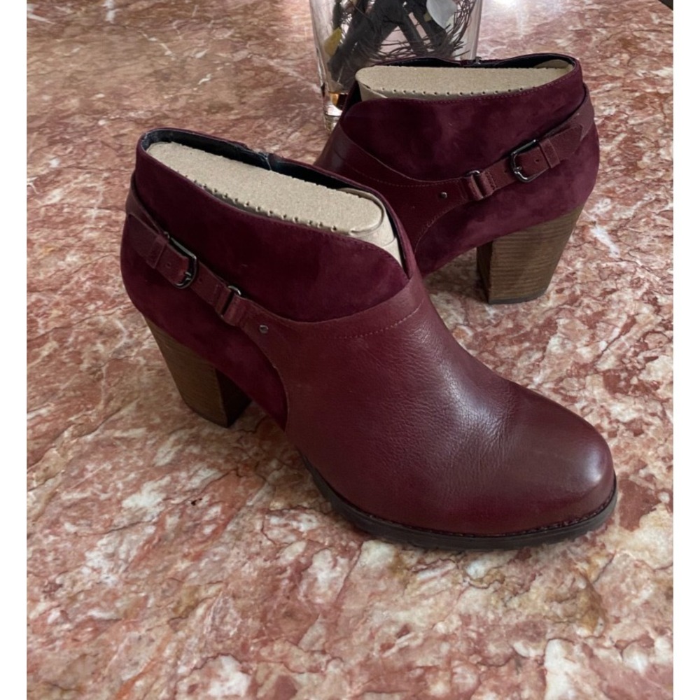 New Clarks Womens Mission Parker Burgundy Leather Suede Block Heel Bootie Sz 12M